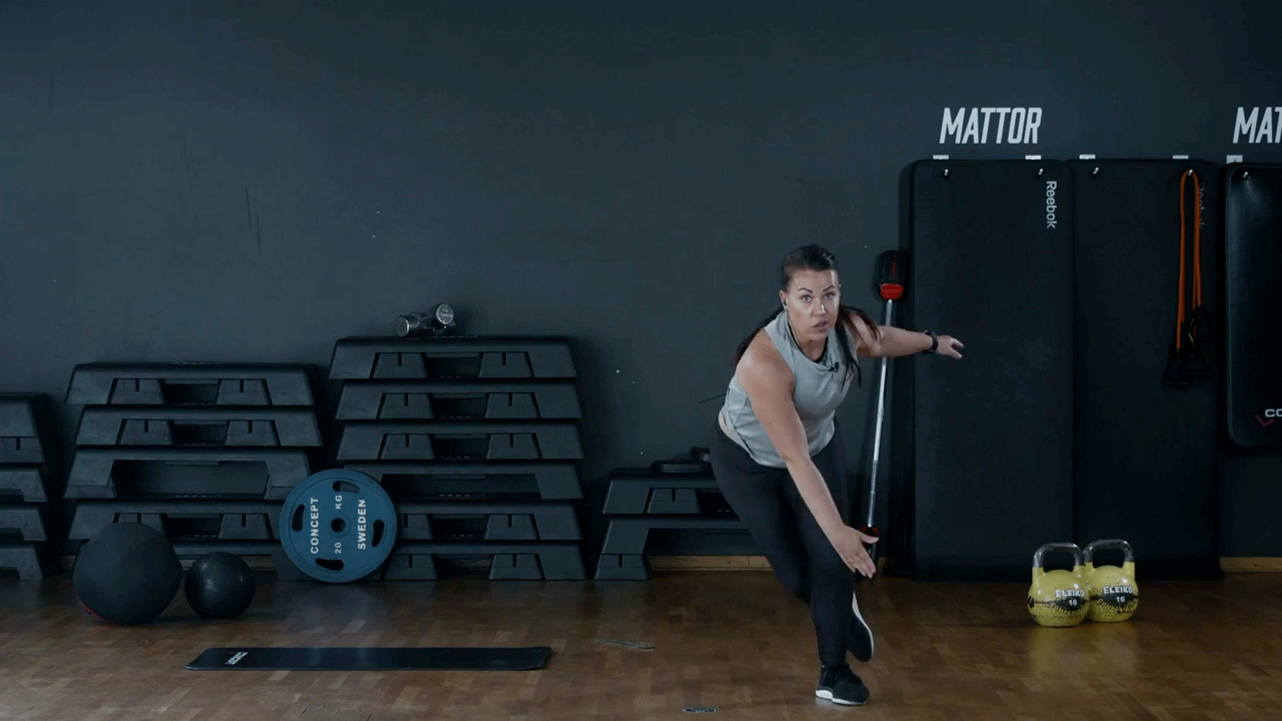 0016 Booty Move 6%0A